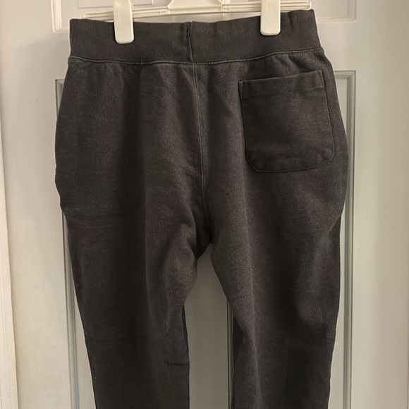 Champion Reverse Weave Joggers - Picture 2 of 3